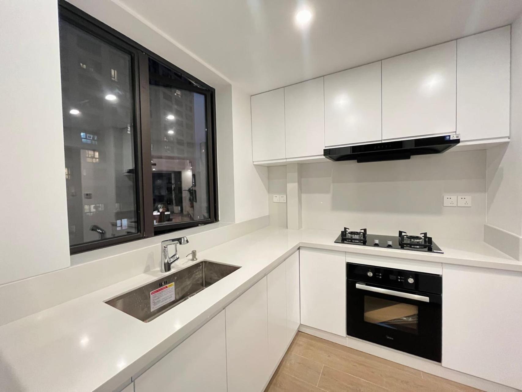 Eastern Hub - Bund Branch New West Door 2 Bedrooms Big House Apartment *